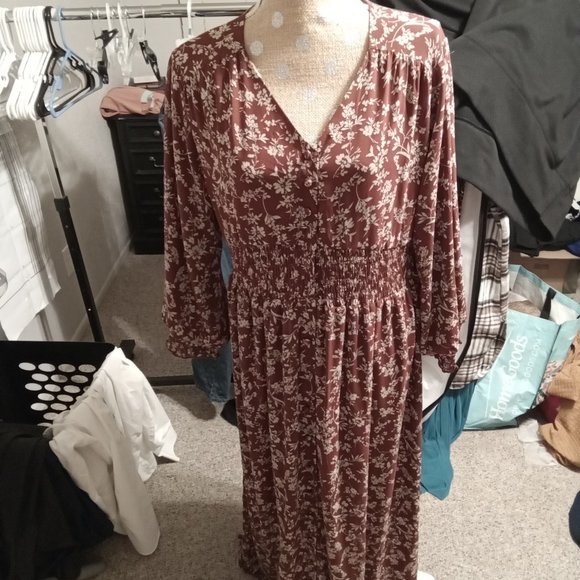 Roolee Dresses & Skirts - SALE DELETING 11/3 Boho Rust Floral Dress